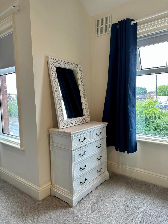 Poulton-le-Fylde Tithebarn Townhouseヴィラ エクステリア 写真