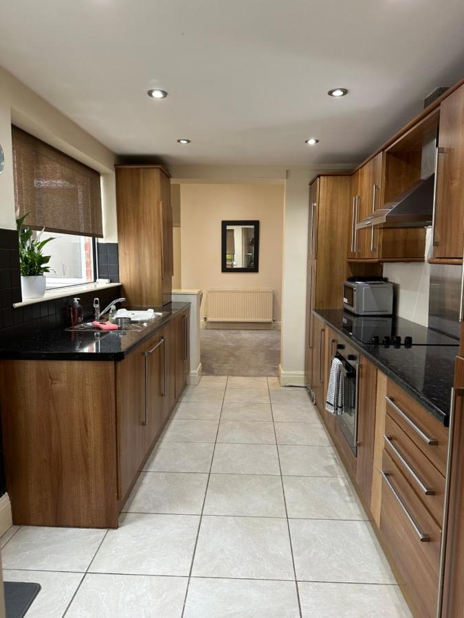 Poulton-le-Fylde Tithebarn Townhouseヴィラ エクステリア 写真